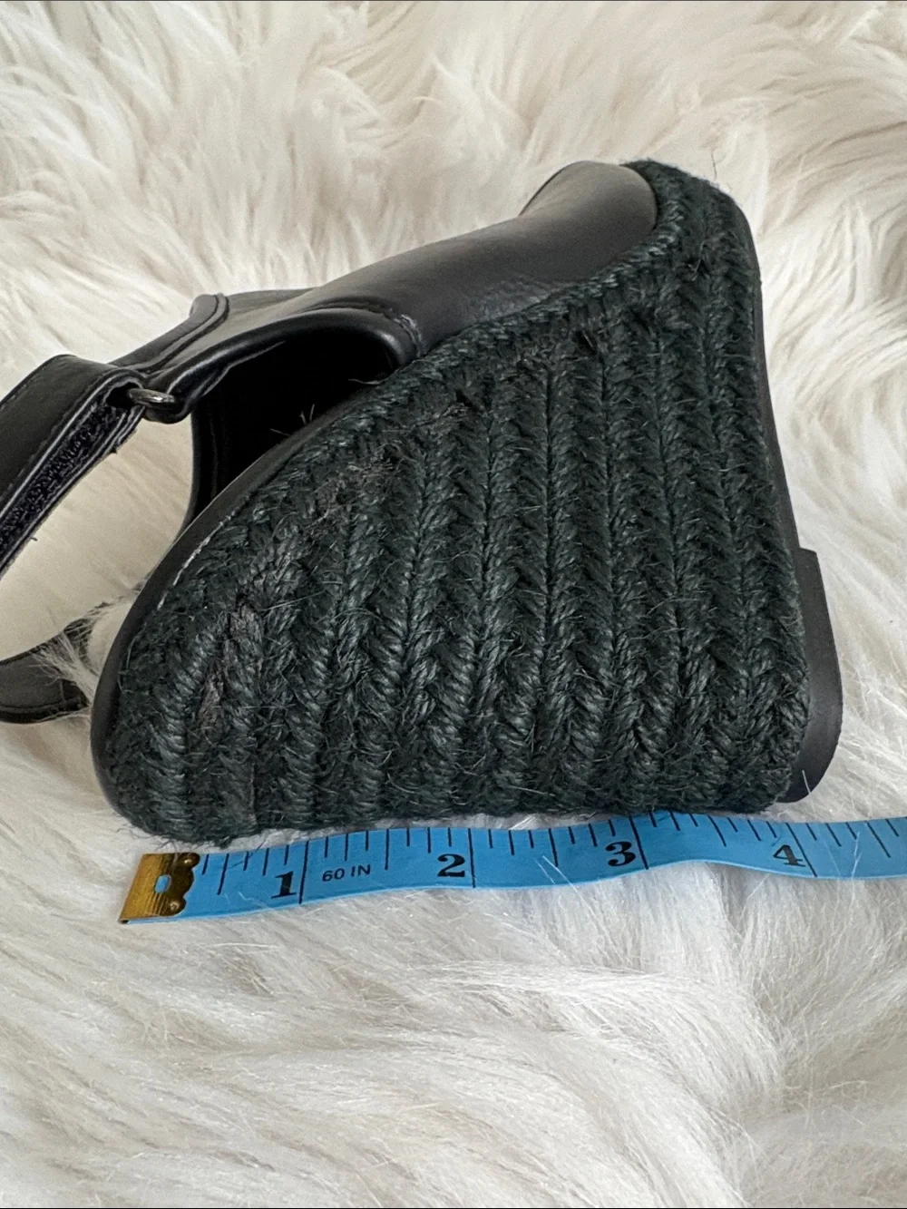 Ruff Hewn sleek black